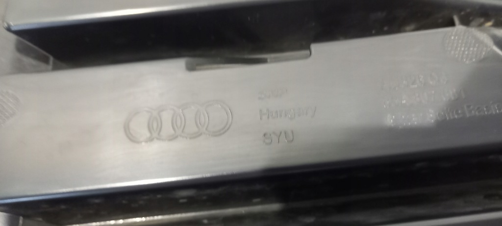 фото №6, Audi q3 f3 2018- решётка бампера левая