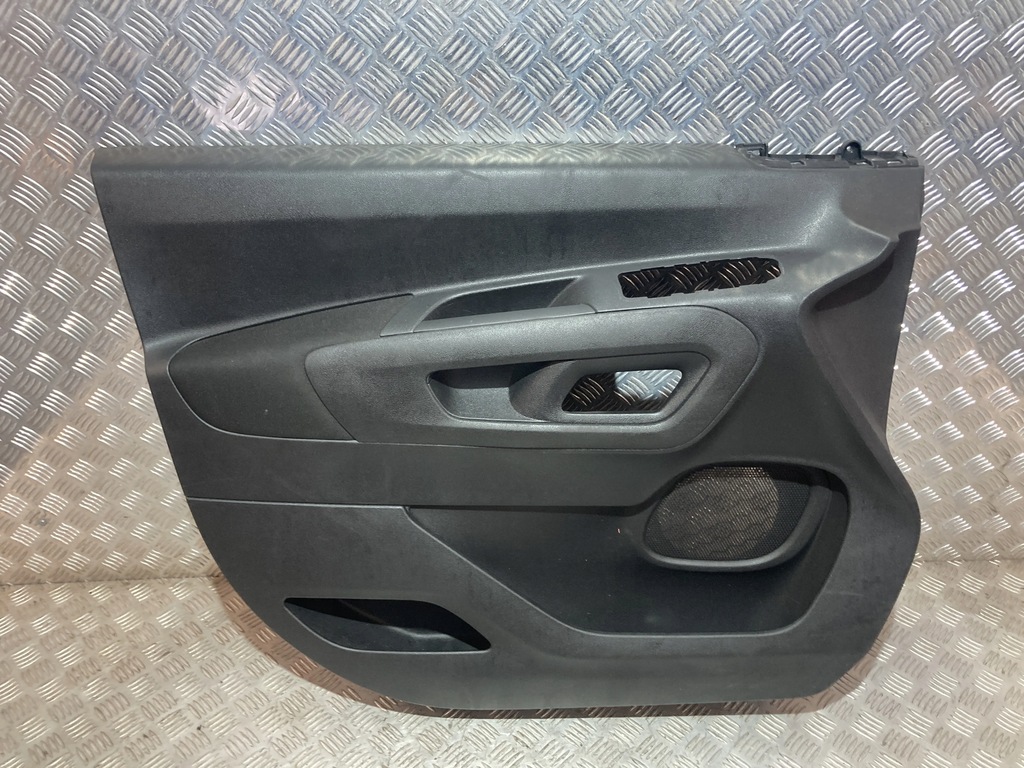 фото №1, Обшивка дверь левый перед opel combo e 18- berlingo iv