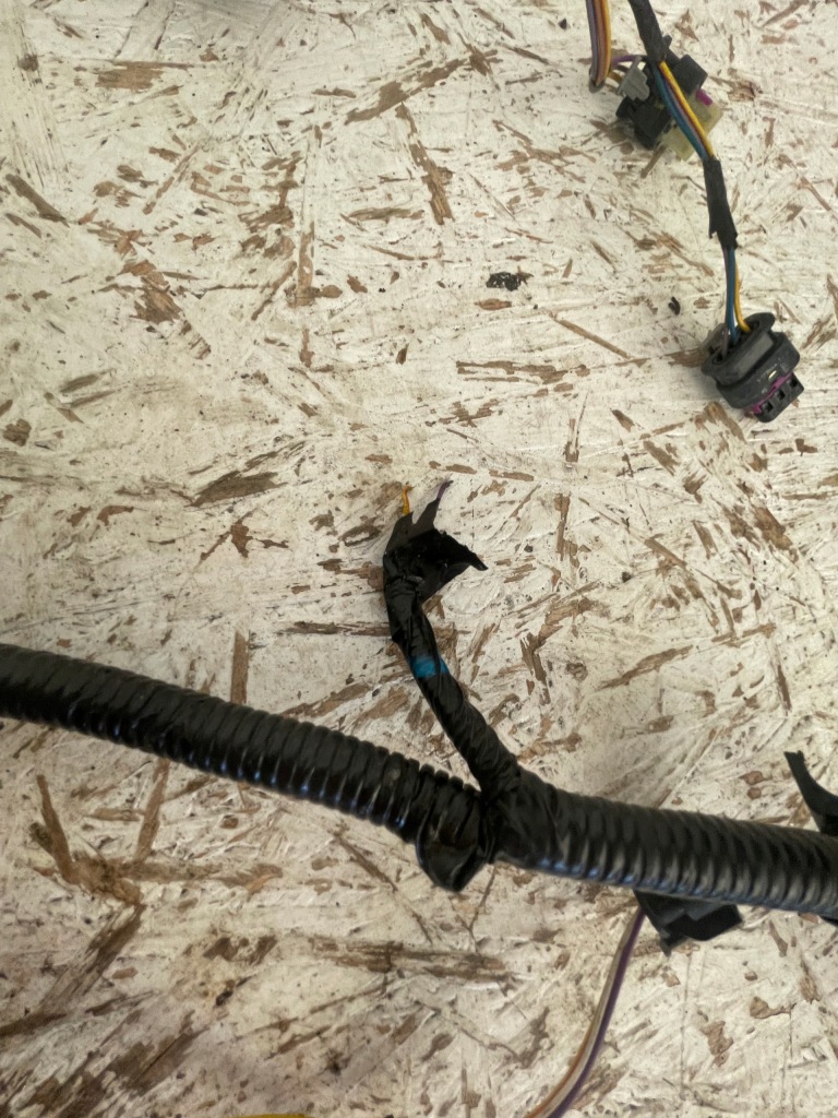 фото №4, Pdc land rover velar j8a2-14369-bb