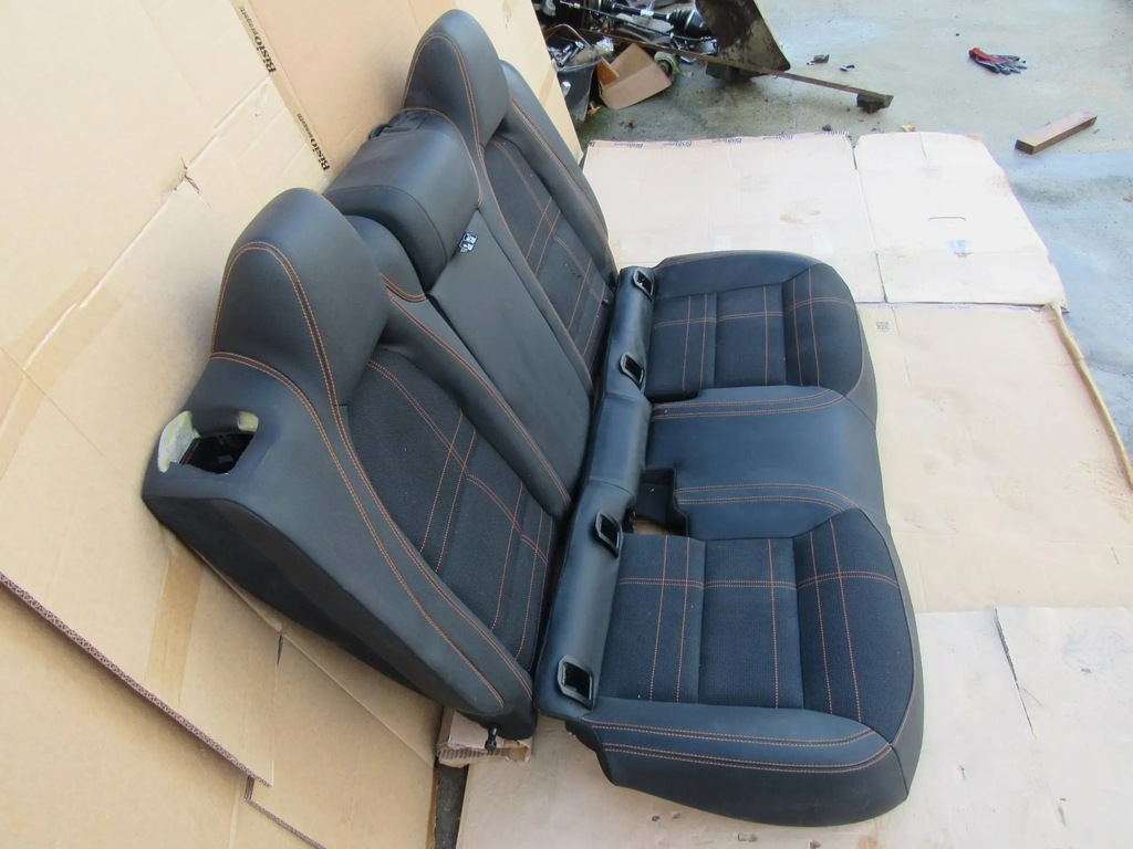 фото №8, Mercedes a w176 176 amg оббивка сидіння сидіння передні заднє сидіння напівшкіра