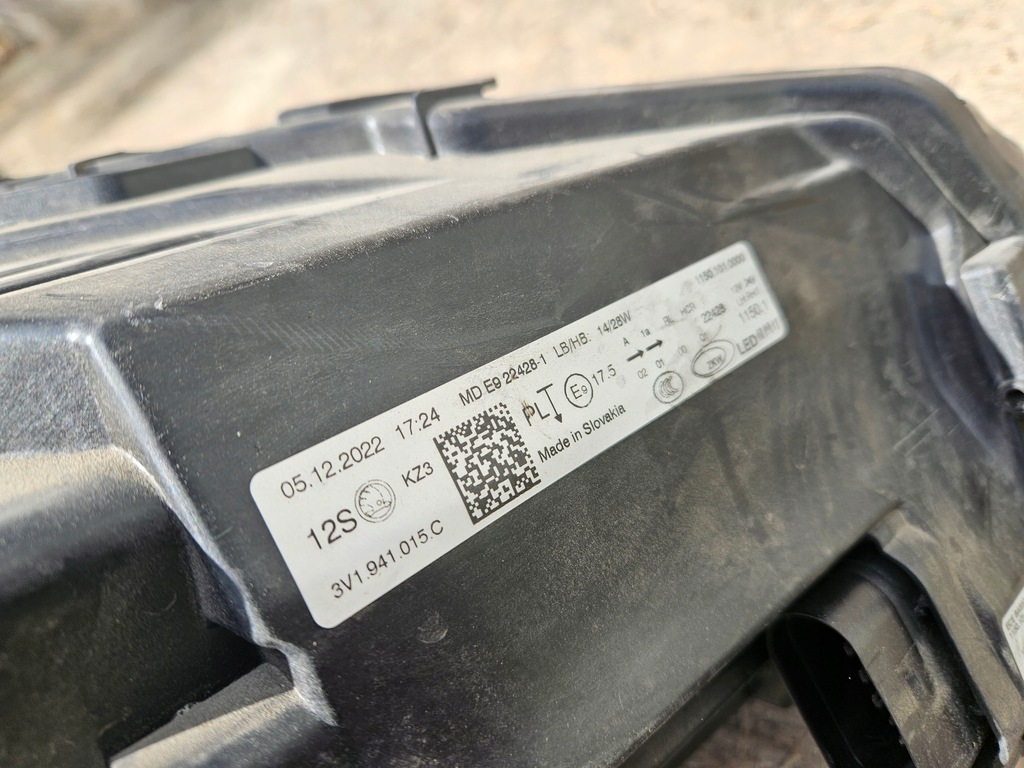 фото №8, Skoda superb iii 3 lift full led лампа левая перед