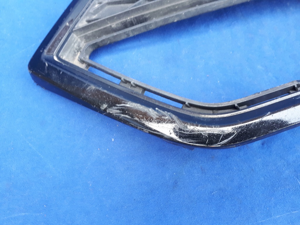 фото №2, Honda civic x hb type-r 17- 2017 решётка рамка левая