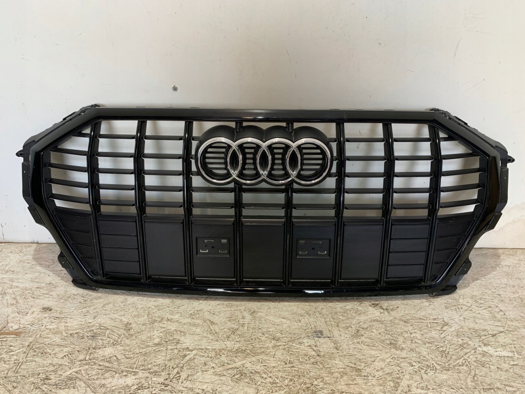 фото №1, Решітка радіатора решітка радіатора audi q3 83a853651 s line