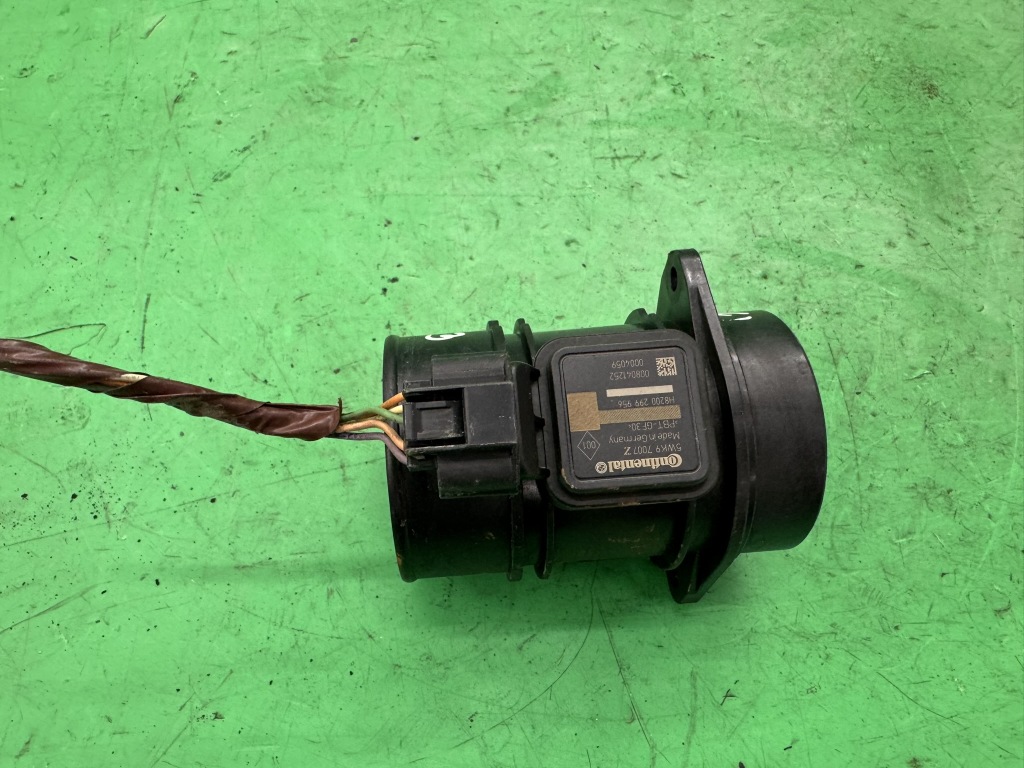 Купить Расходомер воздуха 8200299956 renault clio 3 3 1.5 dci 05-