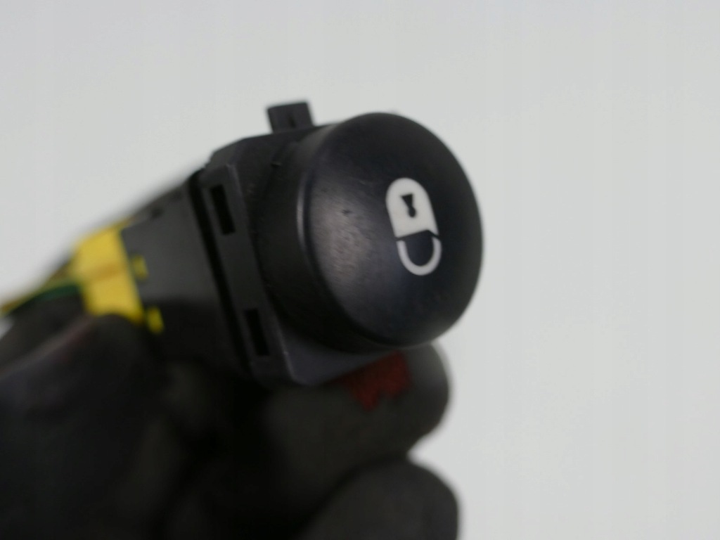 фото №4, Citroen xsara picasso i кнопка центрального замка