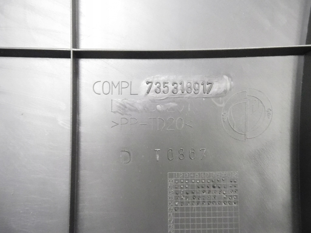 фото №8, Захист, обшивка багажника fiat doblo оригінальний номер 735318917