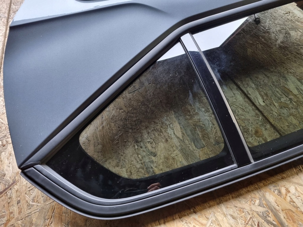 фото №6, 2019 volvo xc40 двері задні