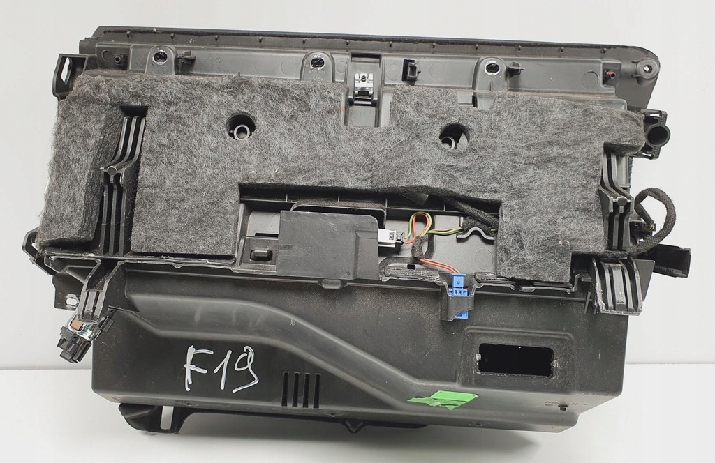 фото №6, Бардачок пассажира mercedes w207 a2076800091 europa