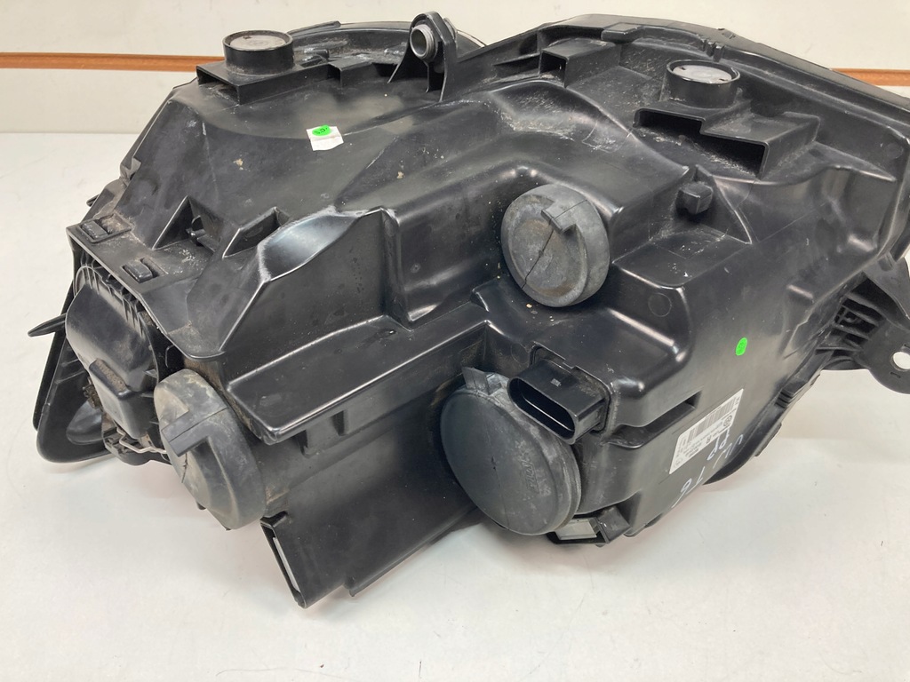 фото №11, Лампа права передня vw transporter t6