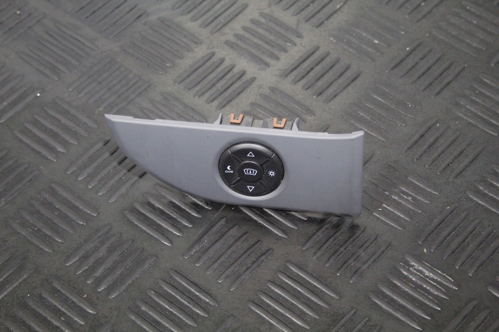 фото №1, Выключатель света traveller expert iii 3 98091900zd