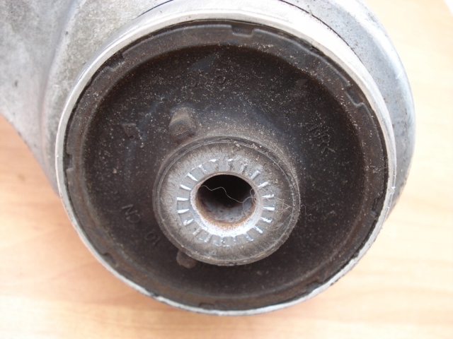 Поворотный кулак перед правая 6877144 6878610 6877146 bmw 3 g20 g21 6894662 6888856 Оригинал