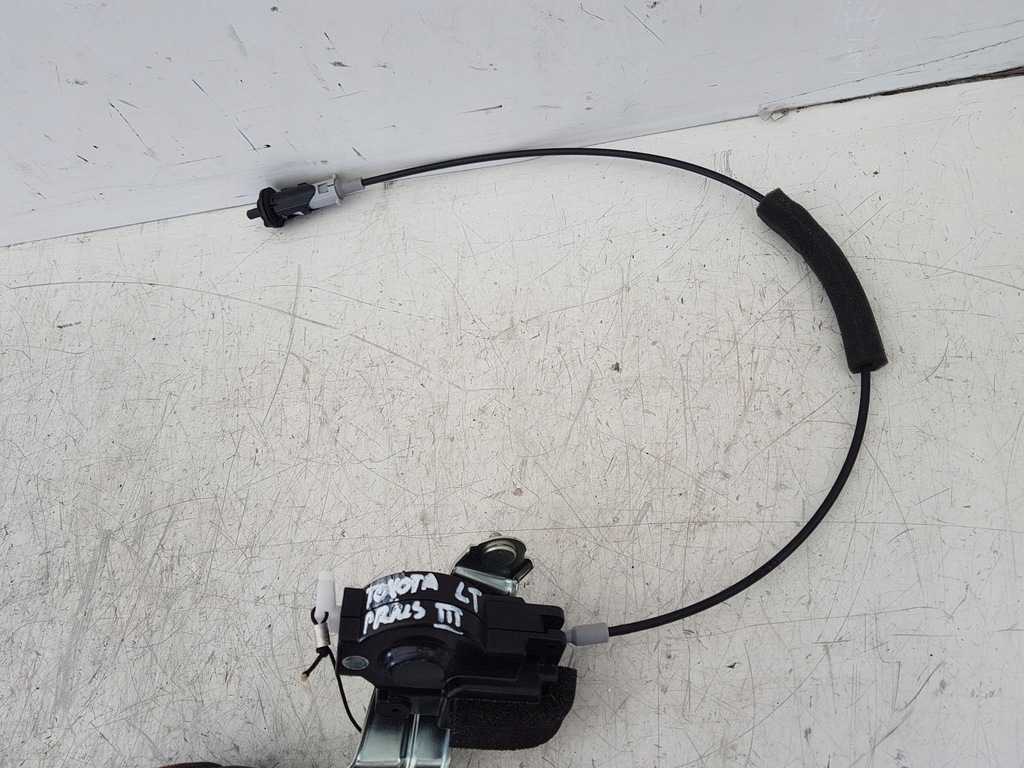 фото №1, Замок сидіння сидіння toyota prius iii lift 2012r