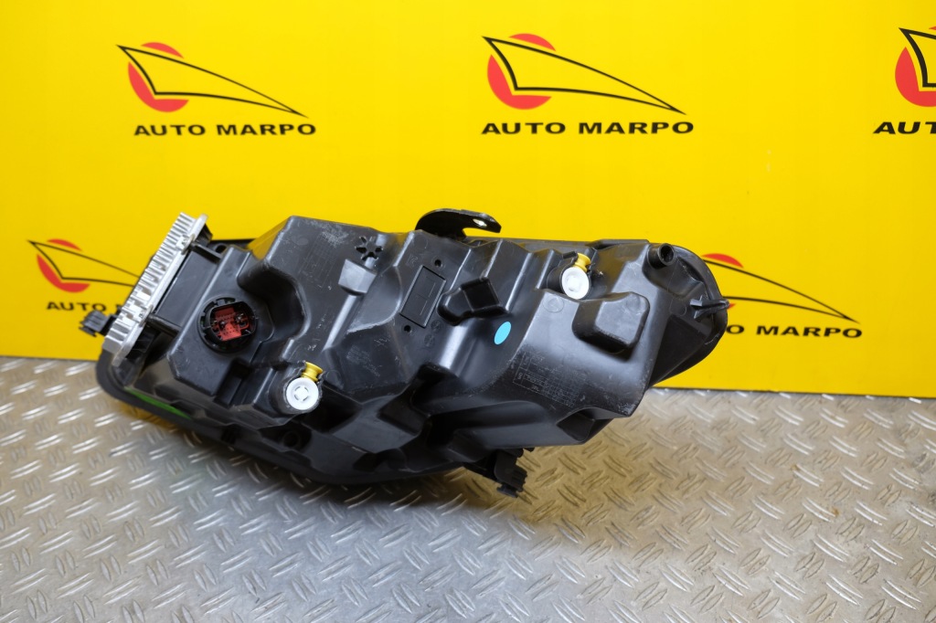 Jaguar e-pace x540 2017- фара фара mid led r европа Оригинал