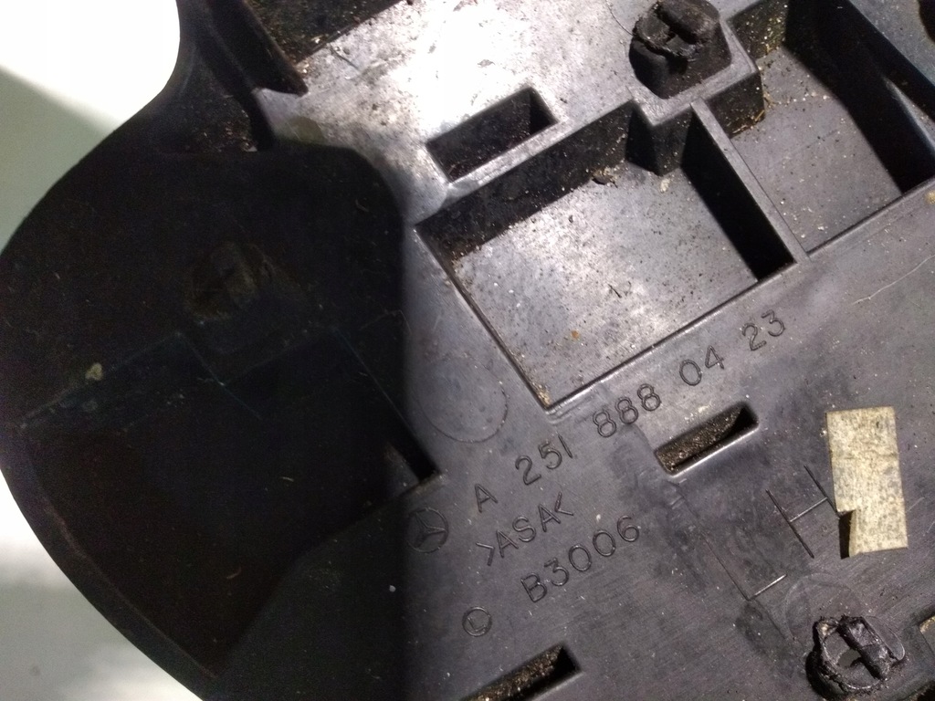 фото №3, Mercedes r-klasa w251 решётка радиатора решётка решетка левая