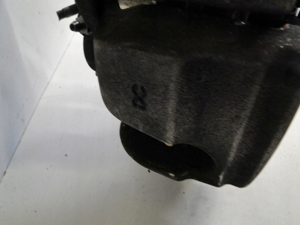 фото №14, Mercedes glb 247 x247 поворотный кулак рычаг лапа правое амортизатор 200d