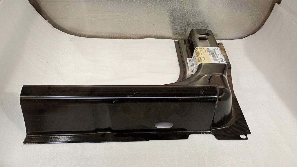 фото №13, Dacia sandero / logan 12-20 поріг блок двигуна обшивка правий перед передній c508