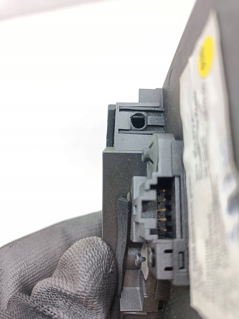 фото №8, Volkswagen phaeton 2006 кнопка / выключатель датчика парковки pdc