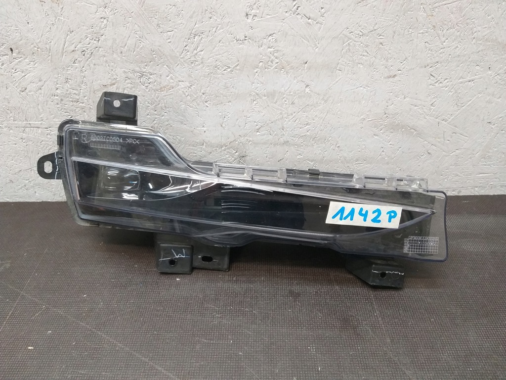 фото №1, Протитуманна фара правий tesla iii 3