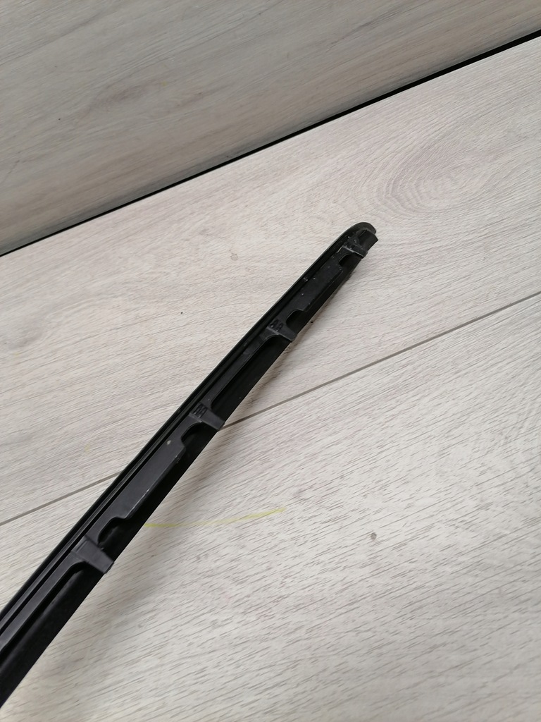 фото №8, Bmw 2 f45 f46 молдинг стекло лобовое левая 7301035