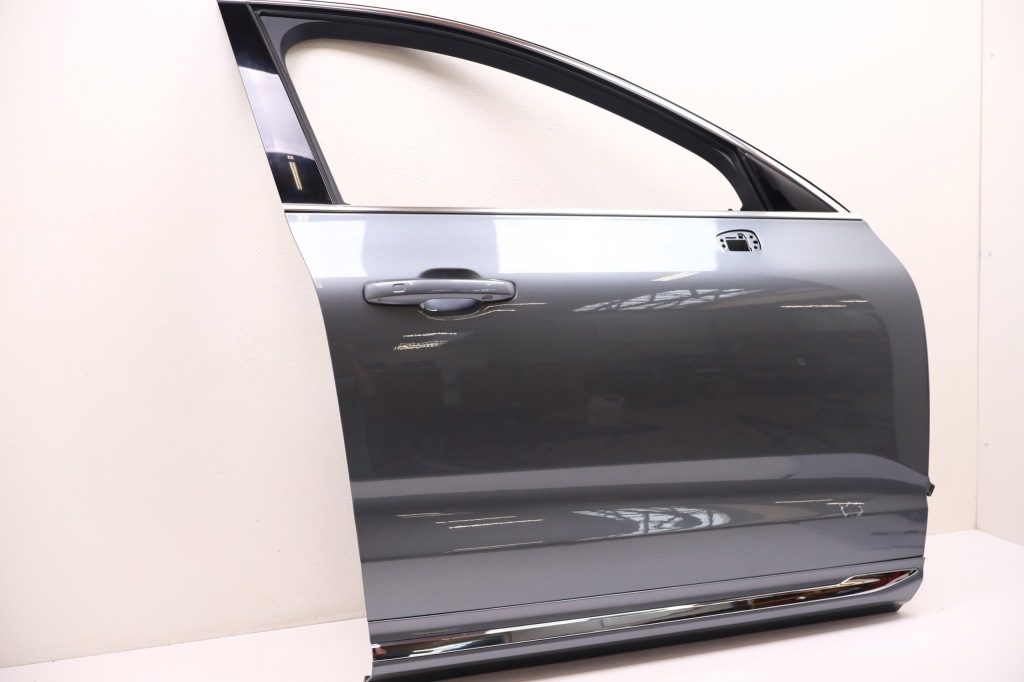 фото №3, Volvo xc60 ii двері праве перед 714