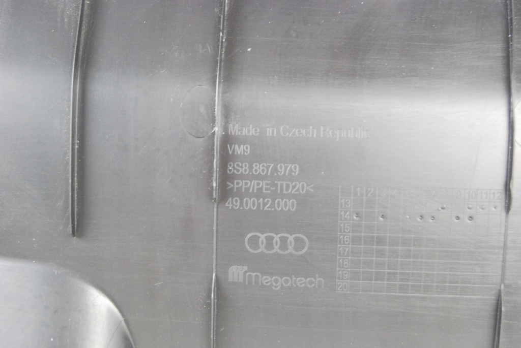 фото №5, Обивка крышки багажника audi tt tts 8s8867979