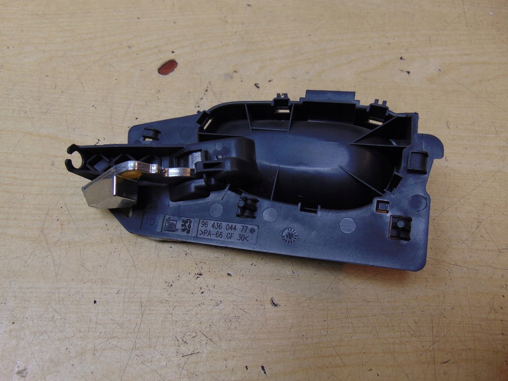 фото №4, Ручка внутренняя правая перед peugeot 307