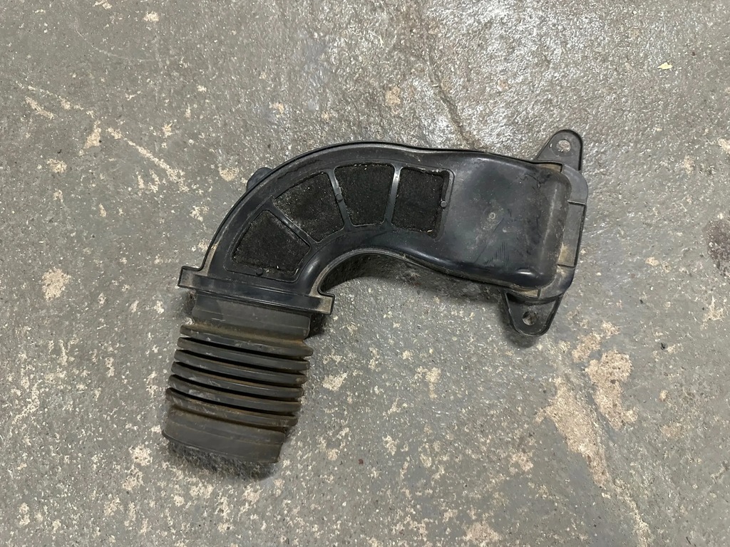 фото №1, Renault arkana труба шланг повітря