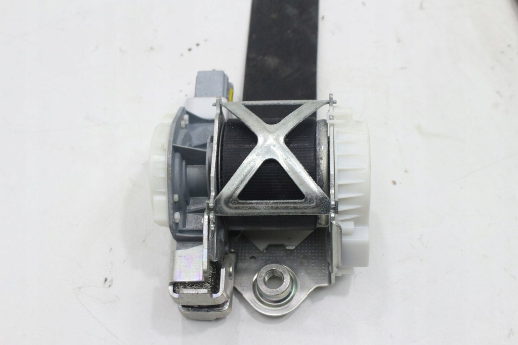 фото №6, Pas правый перед vw amarok сработавший