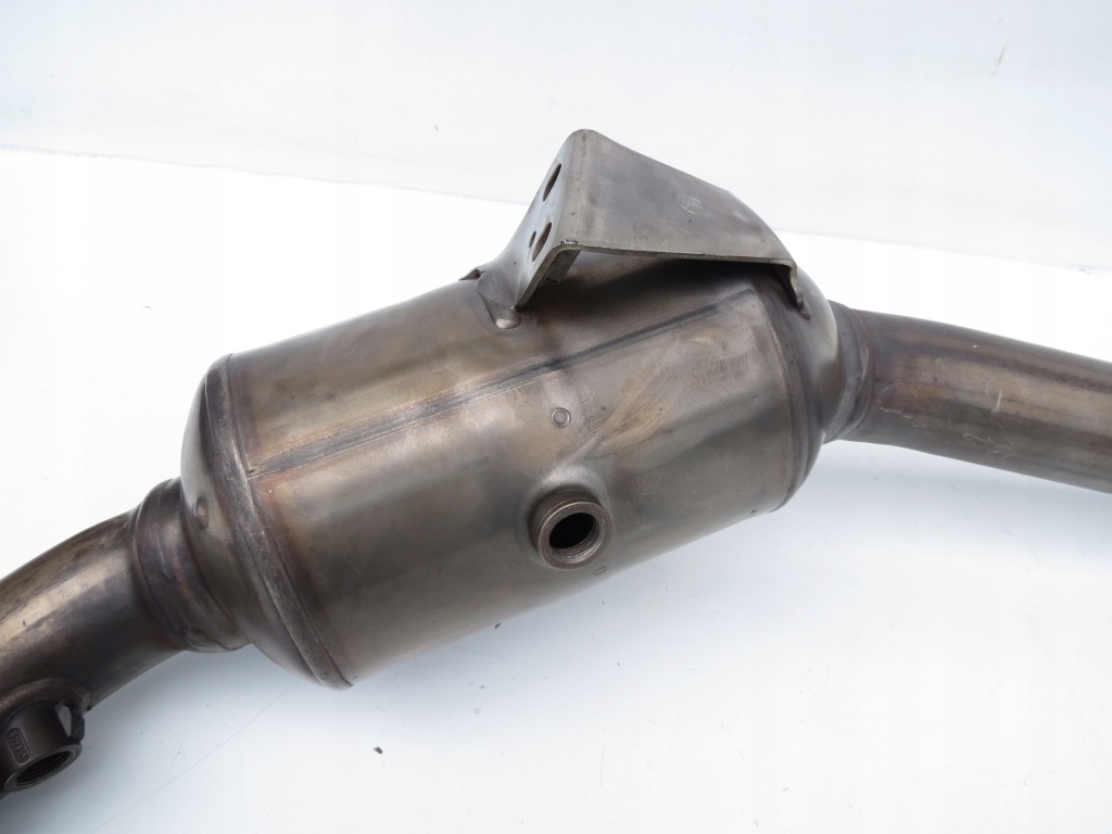 Катализатор левый a2124908536 mercedes cls w218 4.7 v8 с Разборки