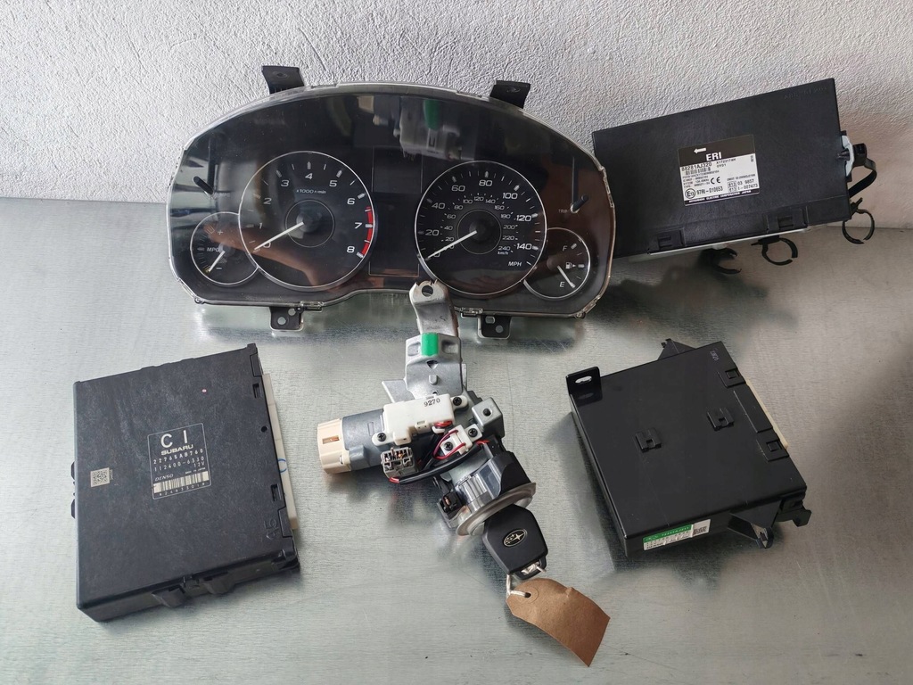 фото №1, Subaru legacy бортовий комп'ютер модуль блок керування ecu+immo 22765ab760
