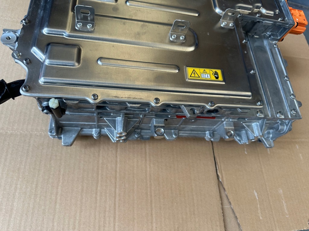 фото №3, Зарядное устройство аккумулятор приводного renault nissan 296a04773r !
