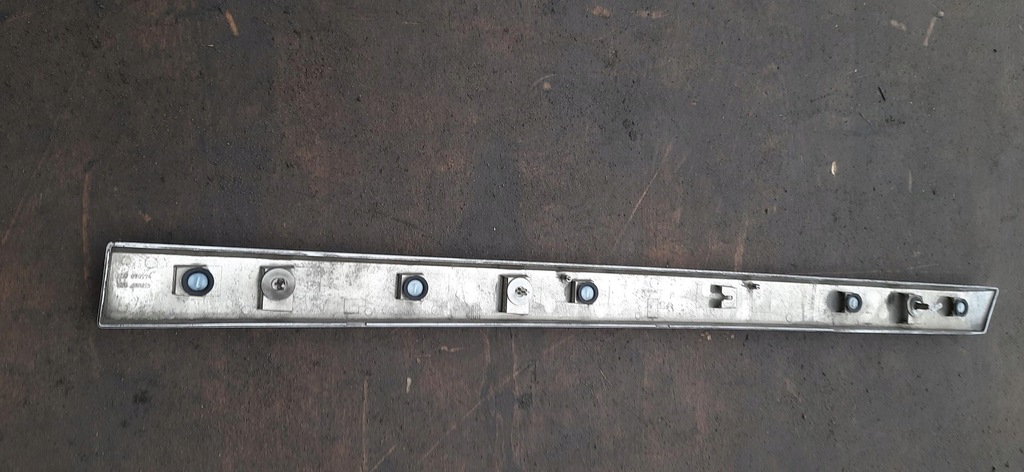 фото №5, Молдинг декоративная дверь левый перед 2008 i 9806391777