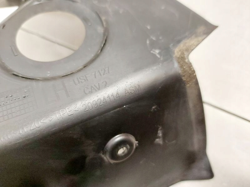 фото №7, Opel ampera защита лампы левый задняя левая задняя заглушка 20924114