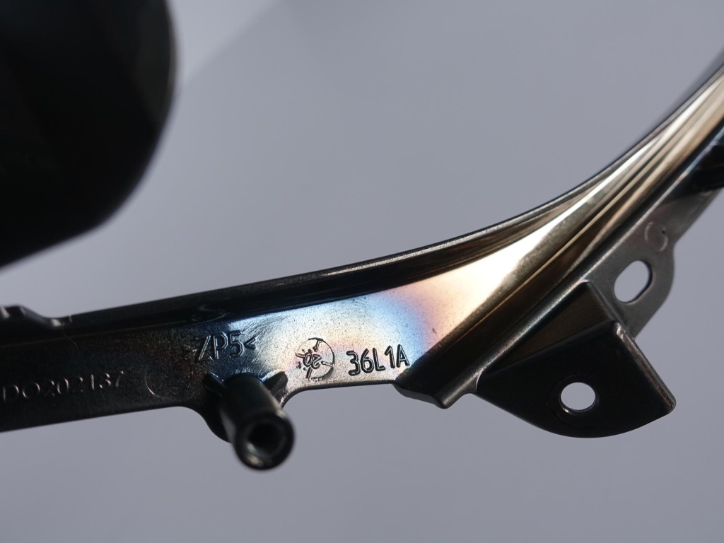 фото №7, Aston martin db11 dbs 16- рамка панель кондиционер