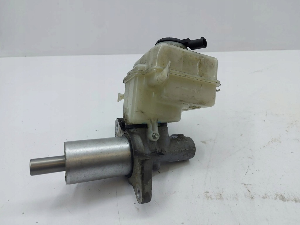 фото №1, Bmw x5 e70 2010 главный цилиндр тормоза