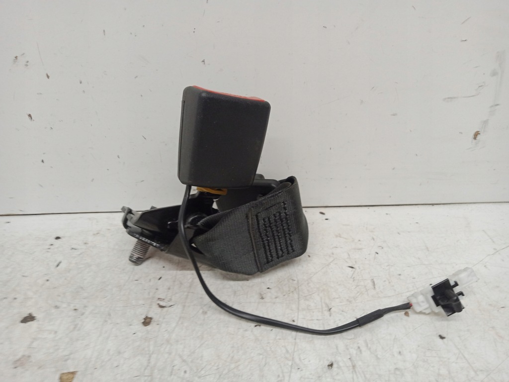 фото №1, Hyundai i30 iii клипса поперечина ремней правый задняя 89840-g4000 2017-