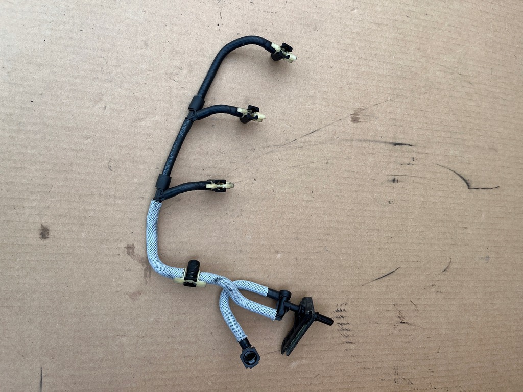 фото №1, Трубки сливные топлива master iii 2,3 biturbo