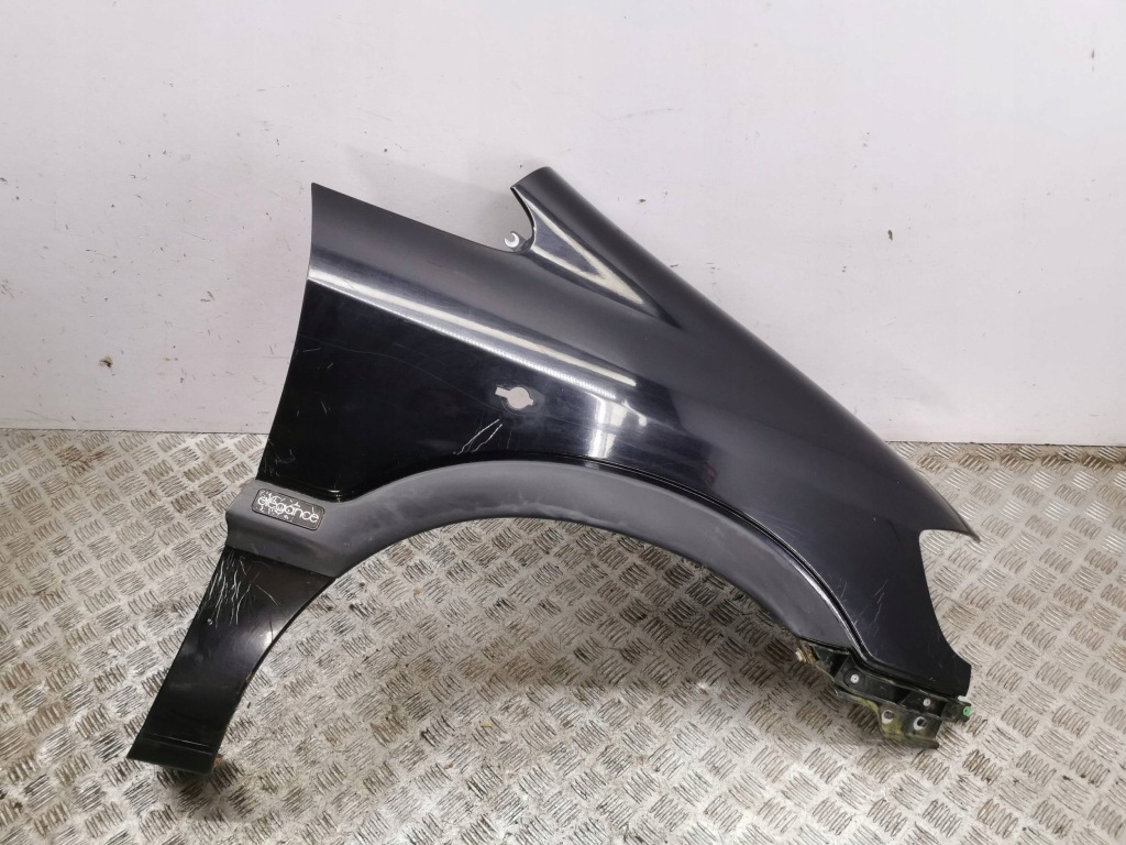 Купить Opel zafira a 2003 левая сторона крылья