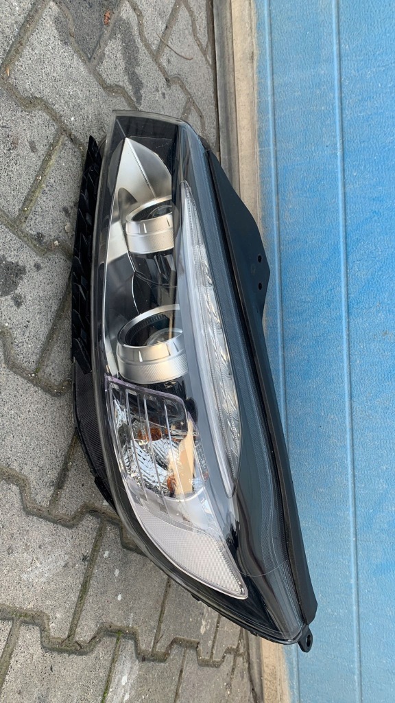 фото №1, Kia sorento 2016- ксенон левый лампа передняя