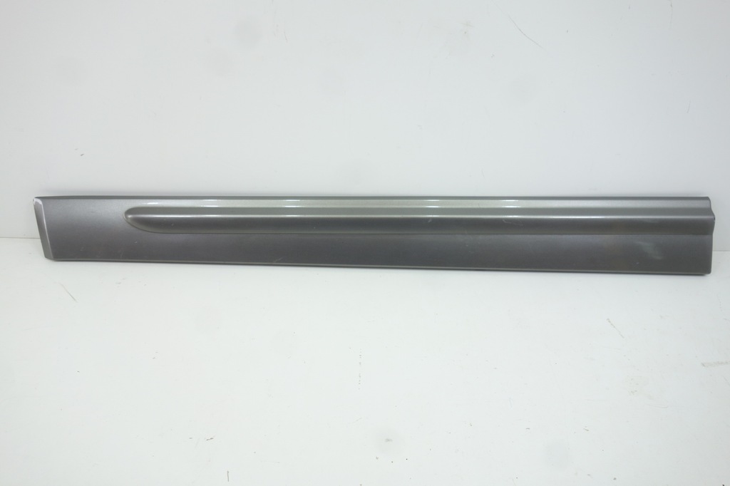 фото №1, Молдинг дверь перед левая kia sorento 12-15