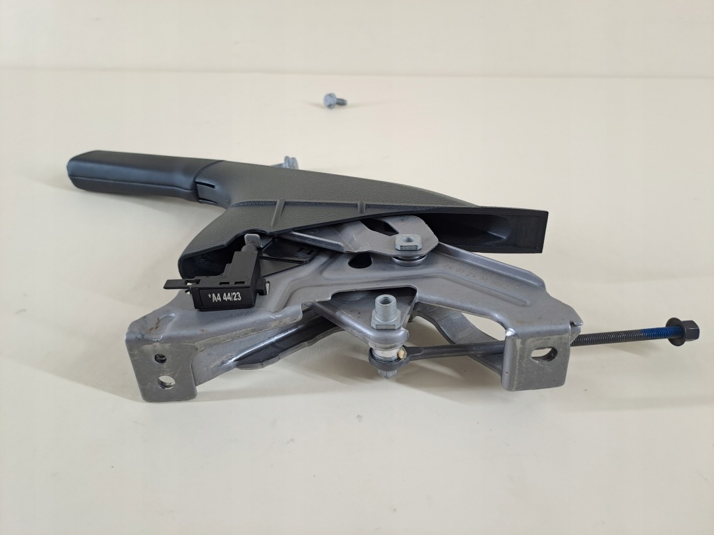 фото №9, Важіль ручка гальма ручного стояночного шкіра seat arona fr lift 2024r