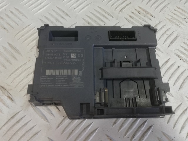 фото №1, Считыватель карты renault captur 285906535r