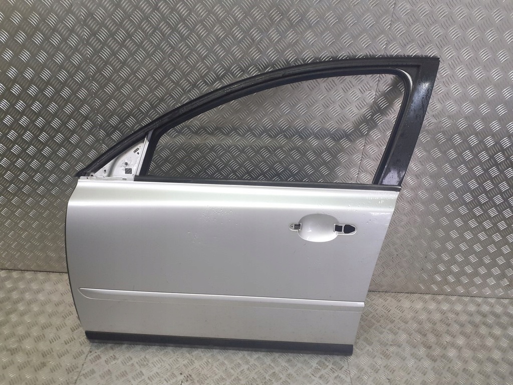 фото №1, Двері лівий перед volvo v50 426-26 kombi