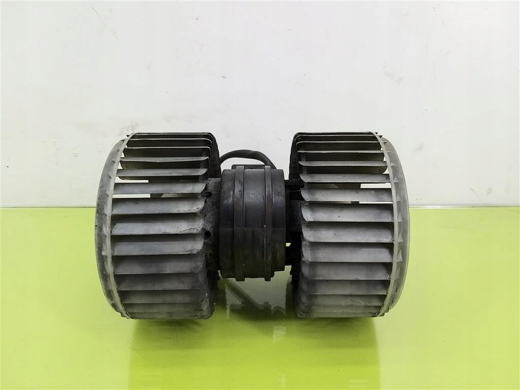 Купить Воздуходувка вентилятор audi a8 d2 1994-2002 4d0959101 оригинал