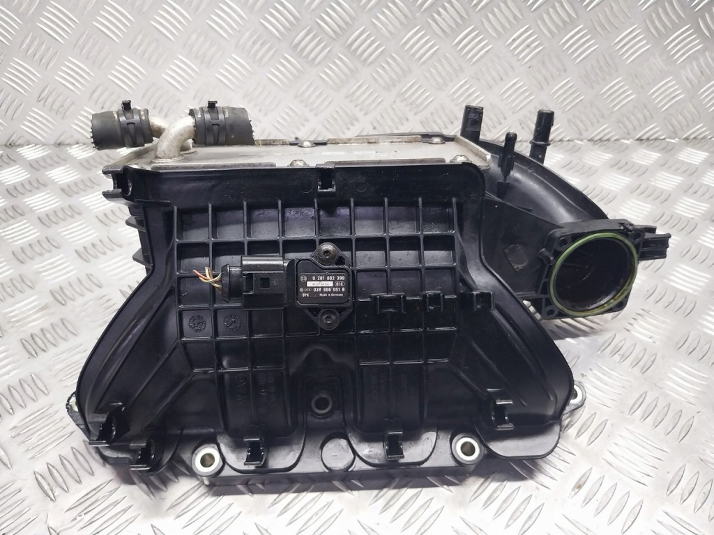 фото №1, Колектор всмоктуючий vw golf v 1.4 tsi 03c145749b
