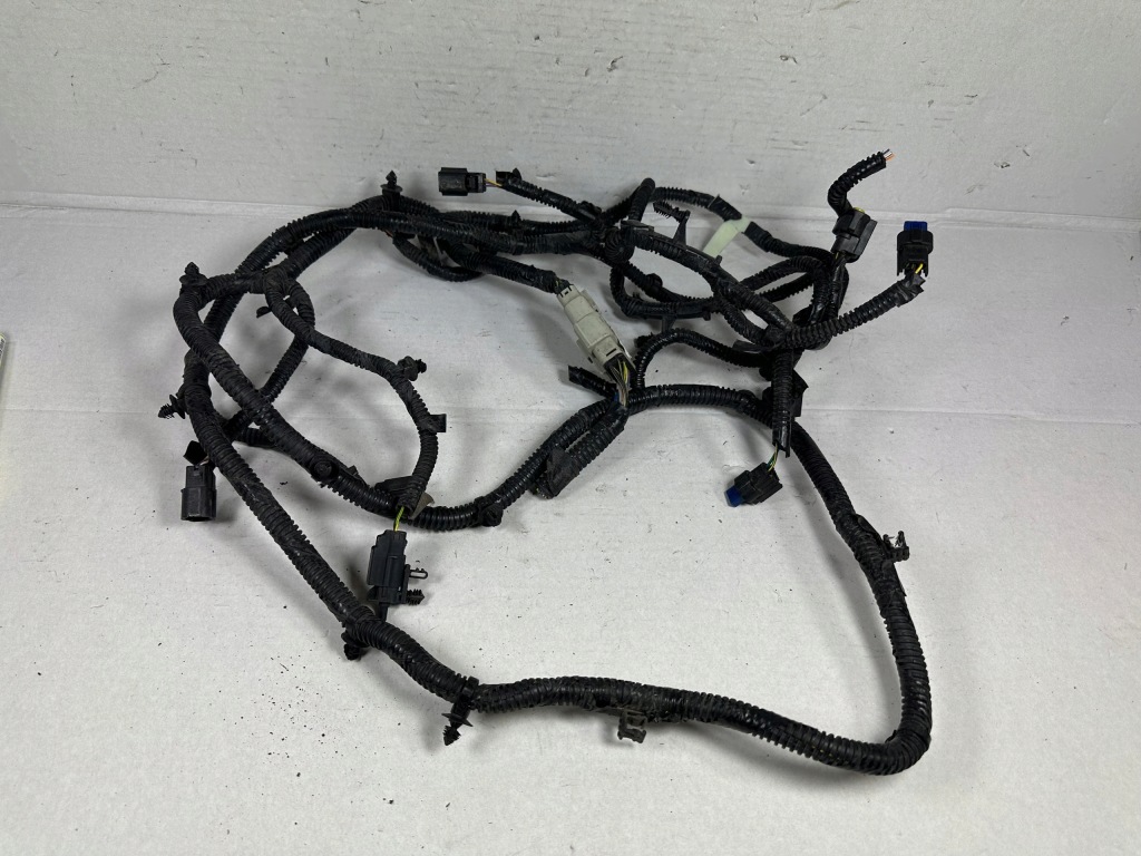 Купити Kuga mk2 lift електропроводка 6pdc протитуманна фара бампера