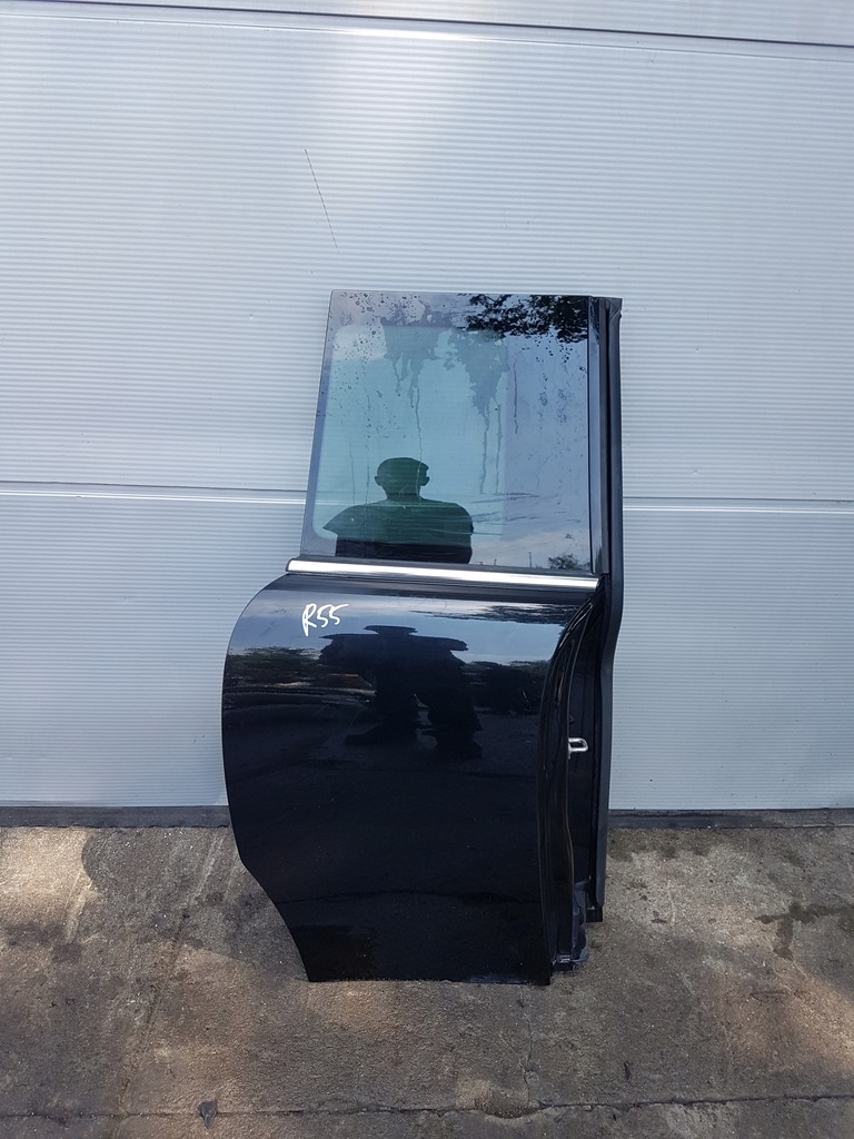 фото №1, Mini clubman r55 дверь правое задние