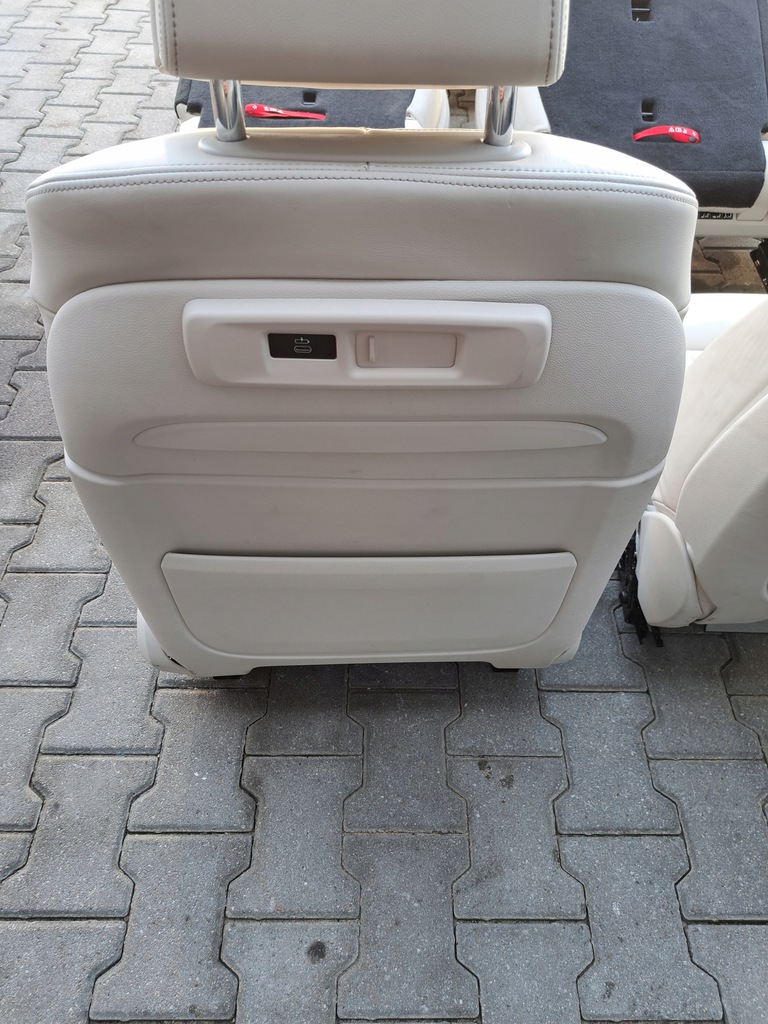 фото №12, Сиденья заднее сиденье кожа bmw g07 x7 комплект перед задняя anglik