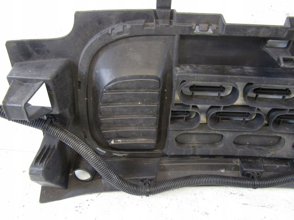 Citroen berlingo 3 решётка бампера перед 99899499 Цена