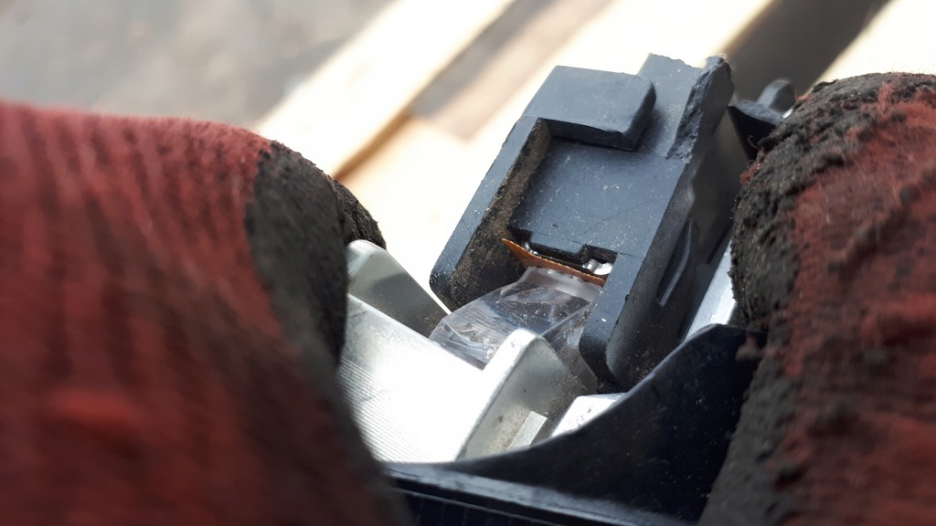 фото №11, A7 4g лампа левая левый перед отражатель пластик